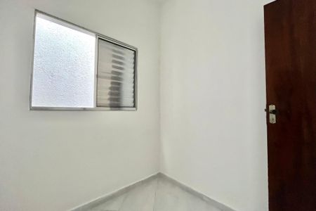 Casa para alugar com 100m², 2 quartos e 2 vagasQuarto 2