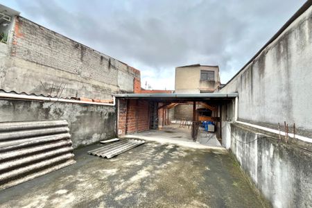 Casa para alugar com 100m², 2 quartos e 2 vagasTerraço