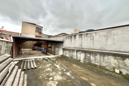 Casa para alugar com 100m², 2 quartos e 2 vagasTerraço