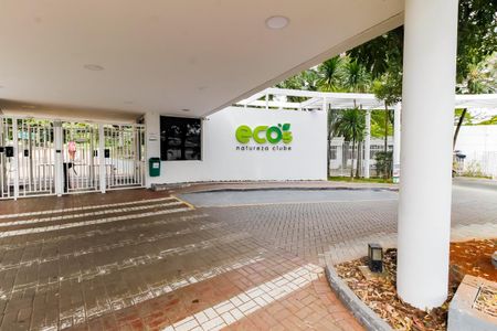 Apartamento para alugar com 95m², 2 quartos e 2 vagas Apartamento para alugar com 95m², 2 quartos e 2 vagasFachada e portaria