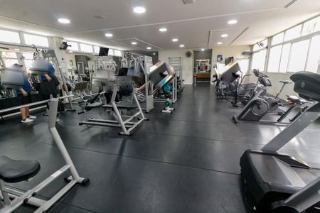 Apartamento para alugar com 95m², 2 quartos e 2 vagas Apartamento para alugar com 95m², 2 quartos e 2 vagasÁrea comum - Academia