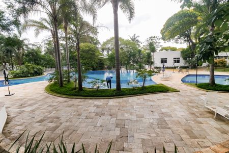 Apartamento para alugar com 95m², 2 quartos e 2 vagas Apartamento para alugar com 95m², 2 quartos e 2 vagasÁrea comum - Piscina