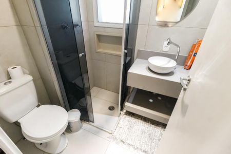 Apartamento para alugar com 95m², 2 quartos e 2 vagas Apartamento para alugar com 95m², 2 quartos e 2 vagasBanheiro Corredor