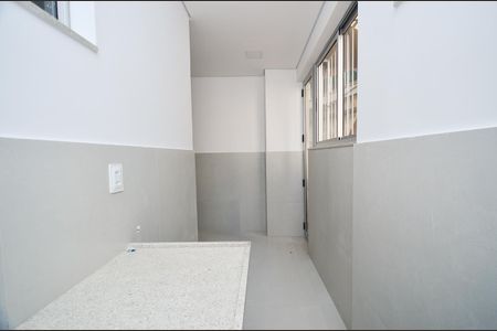 Apartamento à venda com 130m², 3 quartos e 1 vaga Apartamento à venda com 130m², 3 quartos e 1 vagaÁrea de Serviço