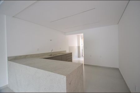 Apartamento à venda com 130m², 3 quartos e 1 vaga Apartamento à venda com 130m², 3 quartos e 1 vagaCozinha