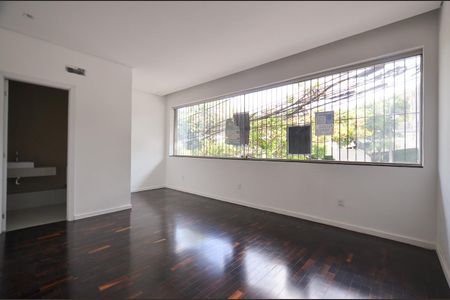 Apartamento à venda com 130m², 3 quartos e 1 vaga Apartamento à venda com 130m², 3 quartos e 1 vagaSala de Estar