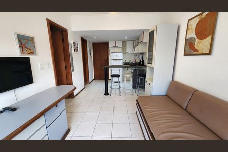Sala de apartamento para alugar com 1 quarto, 44m² em Barra, Salvador