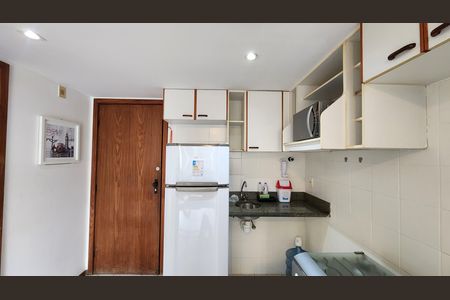 Apartamento para alugar com 44m², 1 quarto e 1 vaga Apartamento para alugar com 44m², 1 quarto e 1 vagaCozinha