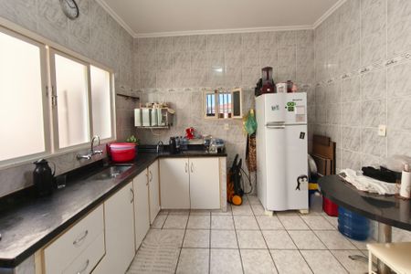 Casa à venda com 156m², 3 quartos e 5 vagasCozinha