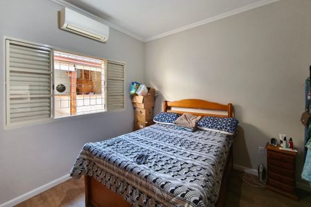 Casa à venda com 156m², 3 quartos e 5 vagasQuarto Suíte