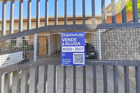 Casa à venda com 156m², 3 quartos e 5 vagasPlaquinha