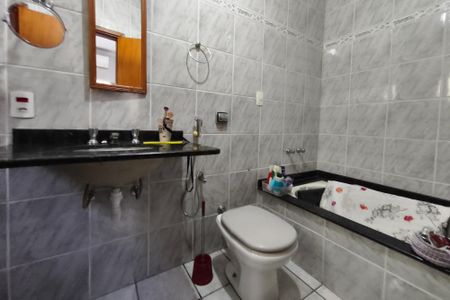 Casa à venda com 156m², 3 quartos e 5 vagasBanheiro Suíte