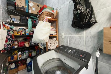 Casa à venda com 156m², 3 quartos e 5 vagasÁrea de Serviço