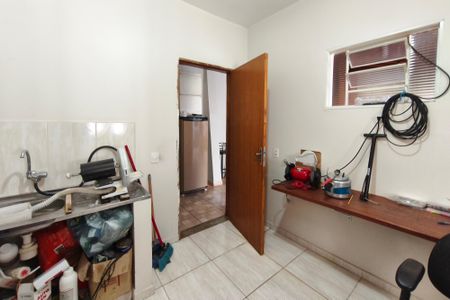 Casa à venda com 156m², 3 quartos e 5 vagasQuarto de Serviço