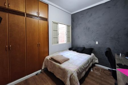 Casa à venda com 156m², 3 quartos e 5 vagasQuarto 2