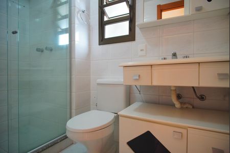 Apartamento à venda com 71m², 2 quartos e 1 vagaBanheiro Corredor