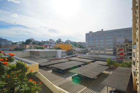 Apartamento à venda com 71m², 2 quartos e 1 vagaQuarto 2 - Vista