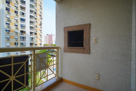 Varanda de apartamento à venda com 2 quartos, 71m² em Passo da Areia, Porto Alegre