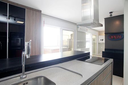 Apartamento à venda com 138m², 1 quarto e 2 vagasCozinha 2 