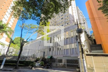 Apartamento à venda com 53m², 2 quartos e 1 vaga Apartamento à venda com 53m², 2 quartos e 1 vagaFachada
