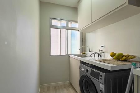Apartamento à venda com 53m², 2 quartos e 1 vaga Apartamento à venda com 53m², 2 quartos e 1 vagaCozinha e área de serviço