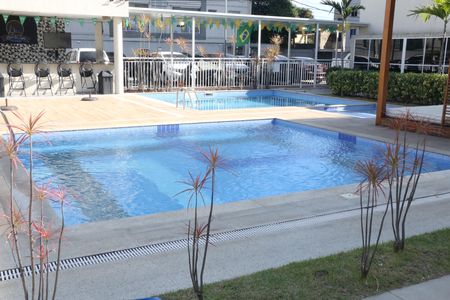 Apartamento para alugar com 100m², 2 quartos e 1 vagaPiscina