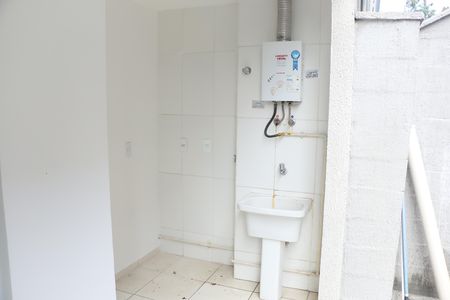Área de Serviço de apartamento para alugar com 2 quartos, 100m² em Ouro Verde, Nova Iguaçu