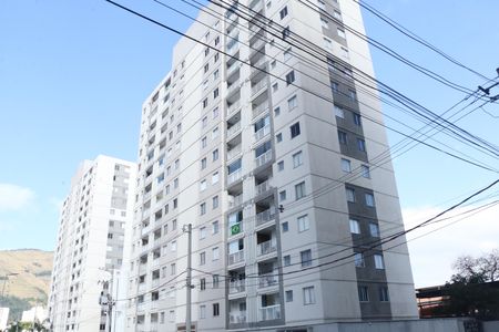Fachada de apartamento para alugar com 2 quartos, 100m² em Ouro Verde, Nova Iguaçu