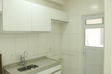 Apartamento para alugar com 2 quartos, 100m² em Ouro Verde, Nova Iguaçu