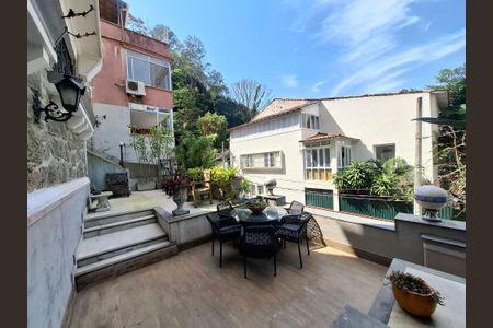 Casa à venda com 1040m², 7 quartos e 3 vagasÁrea Externa