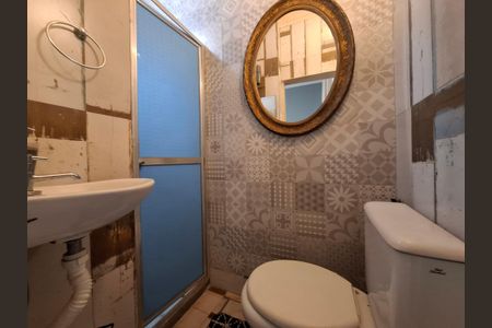 Casa à venda com 1040m², 7 quartos e 3 vagasBanheiro da suíte