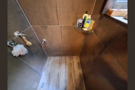 Casa à venda com 1040m², 7 quartos e 3 vagasBanheiro 2