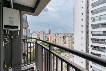 Apartamento à venda com 30m², 1 quarto e sem vaga Apartamento à venda com 30m², 1 quarto e sem vagaSacada