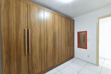 Quarto 2 de apartamento para alugar com 2 quartos, 45m² em Jardim Nova Europa, Campinas