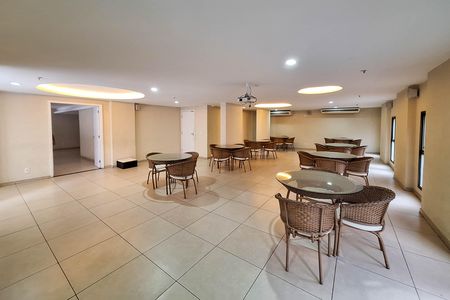 Área comum de apartamento à venda com 2 quartos, 129m² em Centro, Niterói