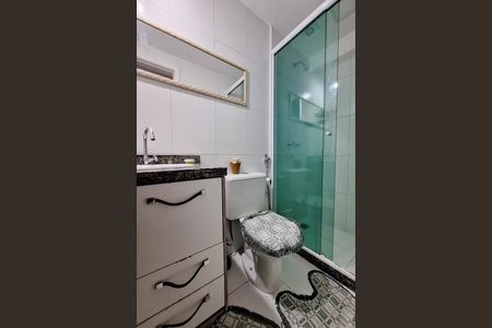 Apartamento à venda com 129m², 2 quartos e 2 vagas Apartamento à venda com 129m², 2 quartos e 2 vagasBanheiro da Suíte 1