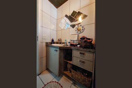 Apartamento à venda com 129m², 2 quartos e 2 vagas Apartamento à venda com 129m², 2 quartos e 2 vagasBanheiro Social