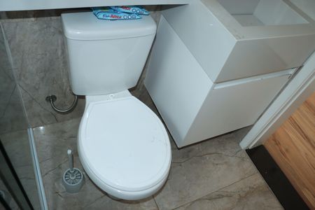 Casa de condomínio para alugar com 110m², 3 quartos e 2 vagasBanheiro Social