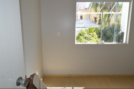 Casa para alugar com 336m², 5 quartos e 4 vagasQuarto 2