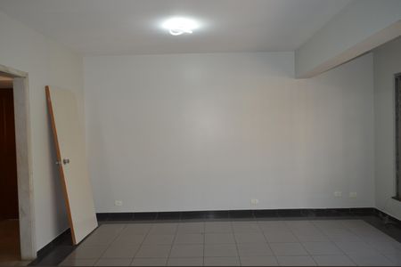 Casa para alugar com 336m², 5 quartos e 4 vagasSala