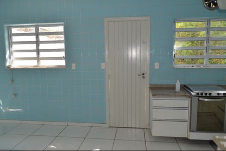 Casa para alugar com 336m², 5 quartos e 4 vagasCozinha