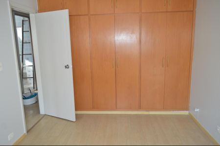 Casa para alugar com 336m², 5 quartos e 4 vagasQuarto 1