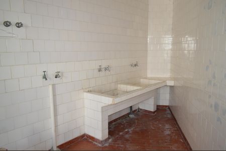 Casa para alugar com 336m², 5 quartos e 4 vagasÁrea de Serviço