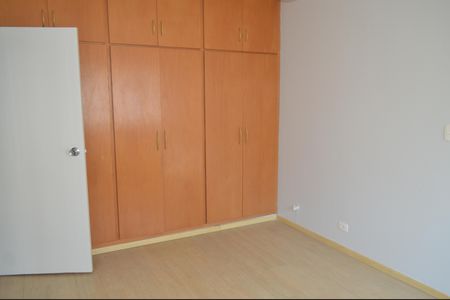 Casa para alugar com 336m², 5 quartos e 4 vagasQuarto 1