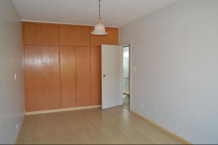 Casa para alugar com 336m², 5 quartos e 4 vagasQuarto 3