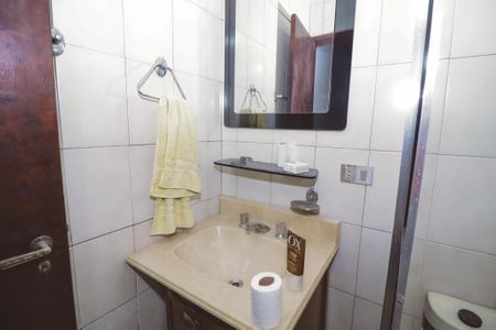 Casa para alugar com 200m², 3 quartos e 2 vagasBanheiro da Suíte