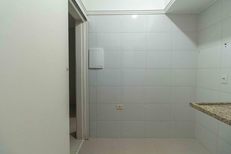 Cozinha de apartamento para alugar com 0 quarto, 30m² em Aclimação, São Paulo