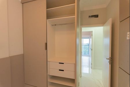 Apartamento à venda com 92m², 3 quartos e 2 vagas Apartamento à venda com 92m², 3 quartos e 2 vagasQuarto 2