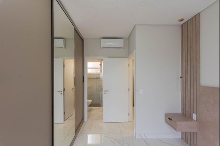 Apartamento à venda com 92m², 3 quartos e 2 vagas Apartamento à venda com 92m², 3 quartos e 2 vagasSuíte