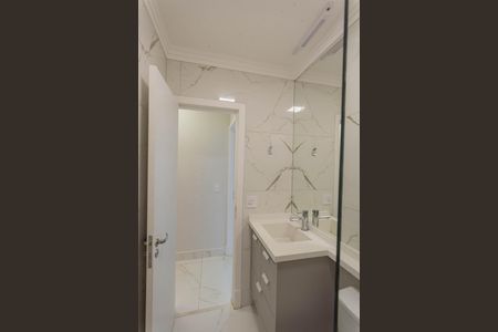 Apartamento à venda com 92m², 3 quartos e 2 vagas Apartamento à venda com 92m², 3 quartos e 2 vagasBanheiro social